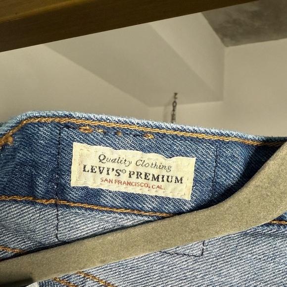 Levi’s Premium 501 Distressed Straight Leg Jeans 27x30 100% Cotton Button Fly - Picture 5 of 13